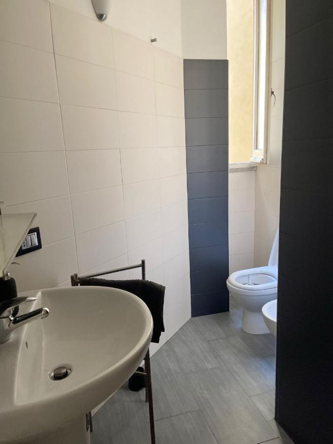 Апартаменты Ami House Roma Экстерьер фото